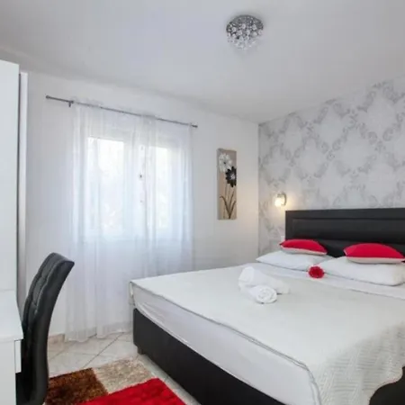 House Mirka Ražanj