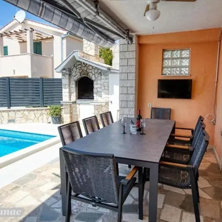 Casa de Férias House Mirka