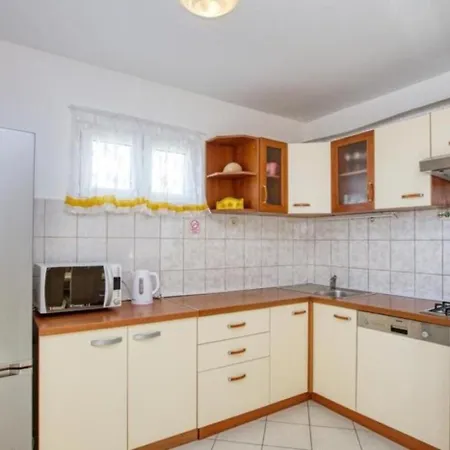 House Mirka * Ražanj