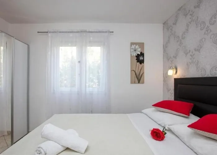 Vakantiehuis House Mirka Ražanj