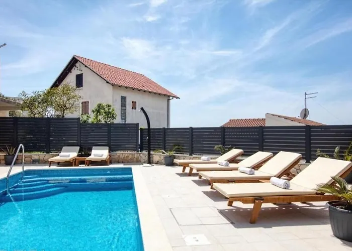 House Mirka Tatil Evi